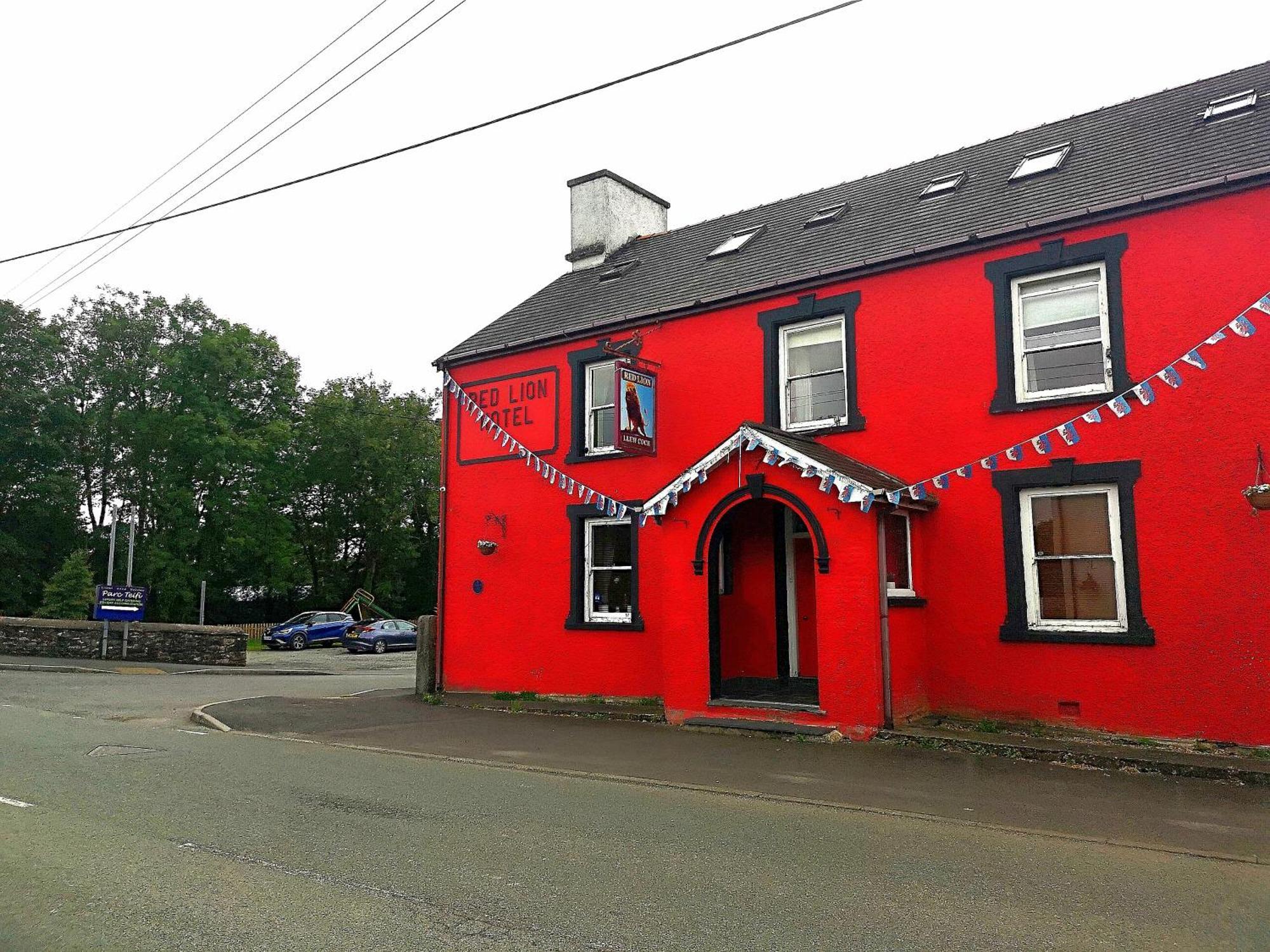 Red Lion Hotel Ystrad Meurig Exterior photo